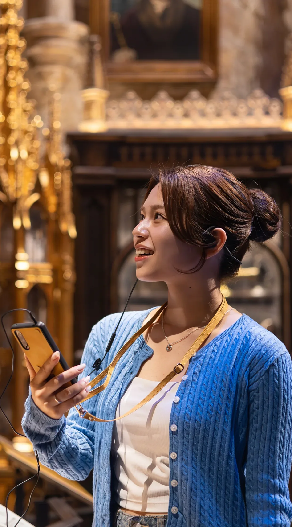 Digital guide experience at Warner Bros. Studio Tour Tokyo
