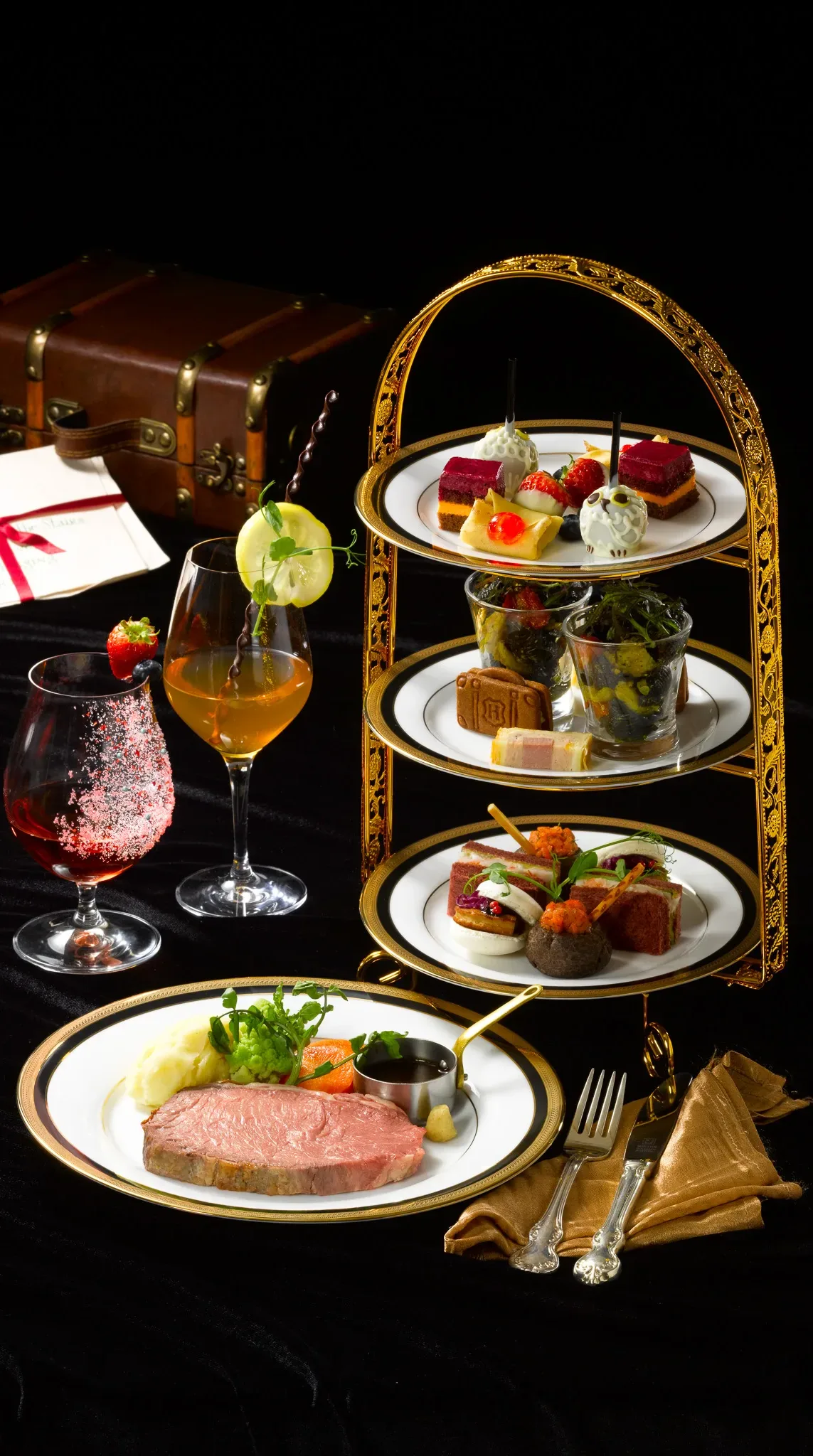 Evening high tea service at Warner Bros. Studio Tour Tokyo