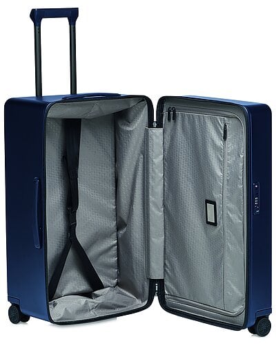 Porsche Design 29in Spinner Trunk in dark blue
